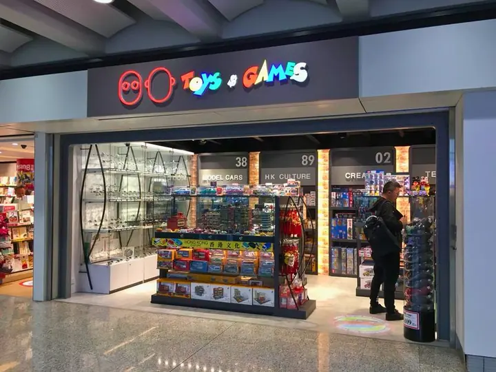 Nobletimes Toys & Games Shop 室內裝修工程,Hong Kong International Airport, Chek Lap Kok – IPL 項目相片 1