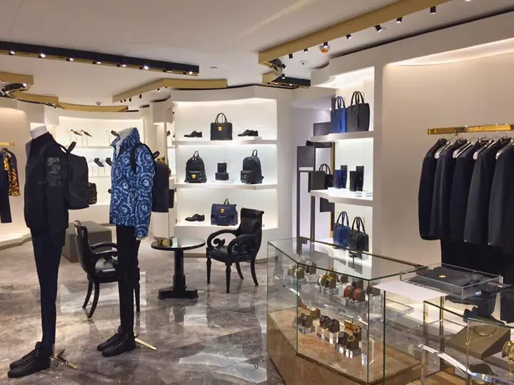 VERSACE Shop 室內裝修工程,Pacific Place, Admiralty – IPL 項目相片 1